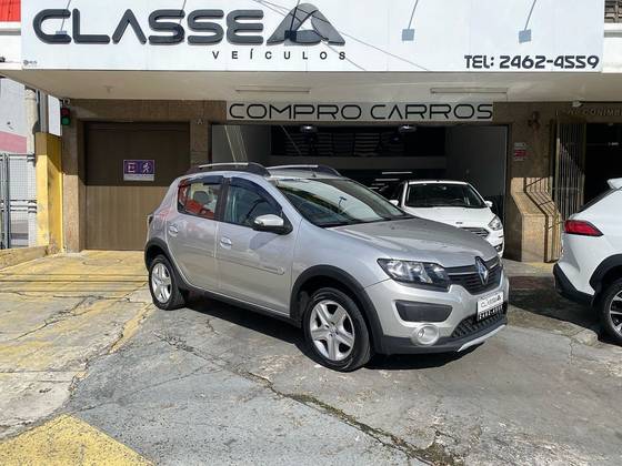 RENAULT SANDERO 1.6 STEPWAY 8V FLEX 4P MANUAL RENAULT SANDERO 1.6 STEPWAY 8V FLEX 4P MANUAL